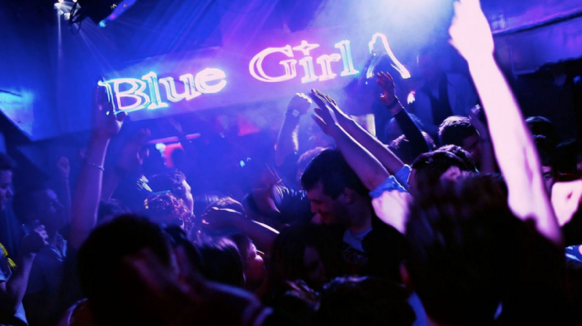 Bar Le Blue Girl à Tignes